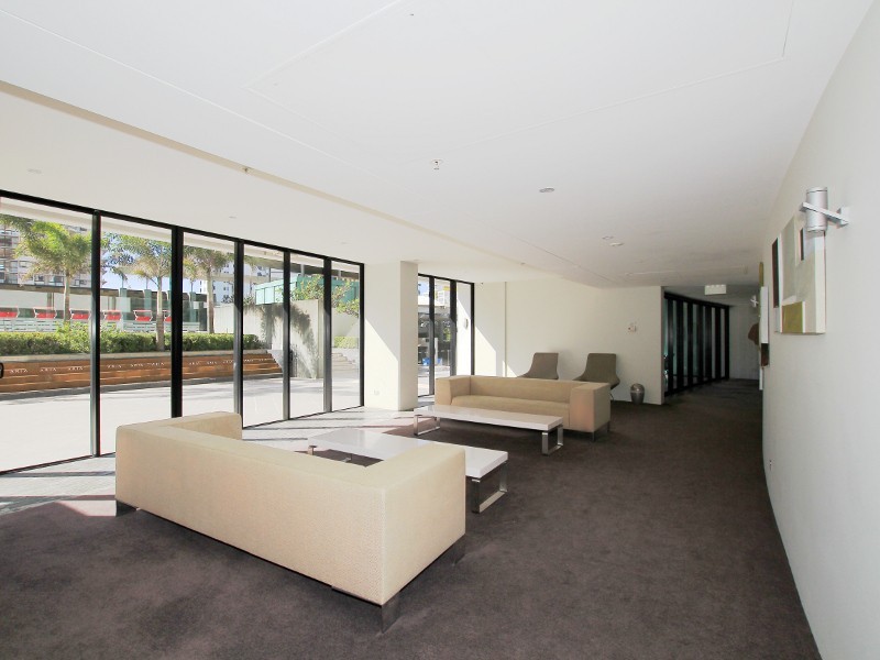 17-19 Albert Avenue, Broadbeach QLD 4218
