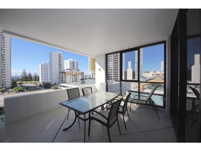 17-19 Albert Avenue, Broadbeach QLD 4218