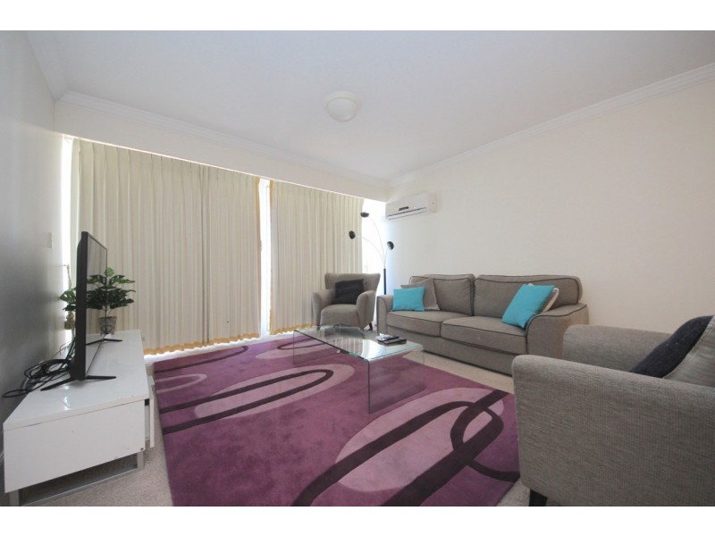 1804 24-26 Queensland Avenue, Broadbeach QLD 4218