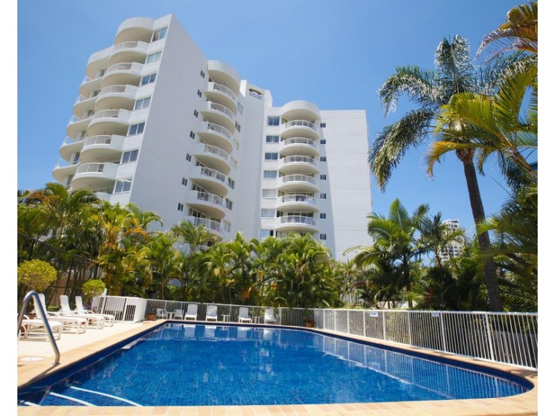 3/210 Surf Parade, Broadbeach QLD 4218
