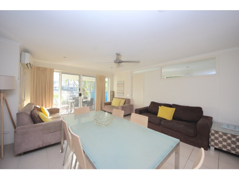 37/10-16 Alexandra Avenue, Mermaid Beach QLD 4218