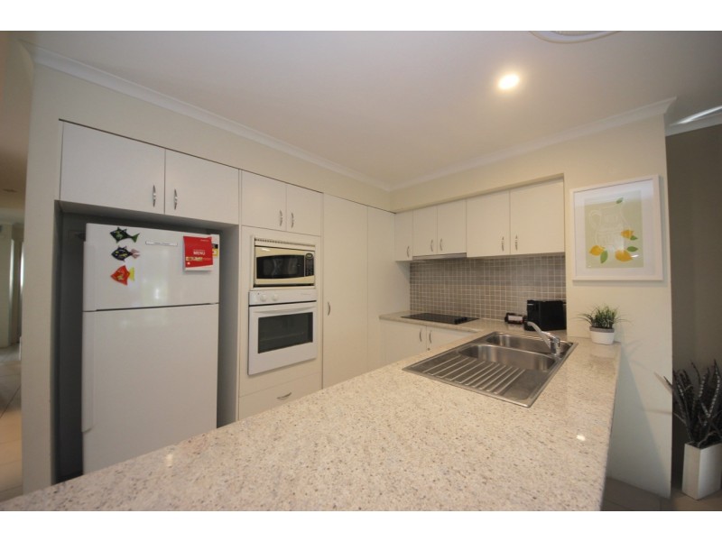 37/10-16 Alexandra Avenue, Mermaid Beach QLD 4218
