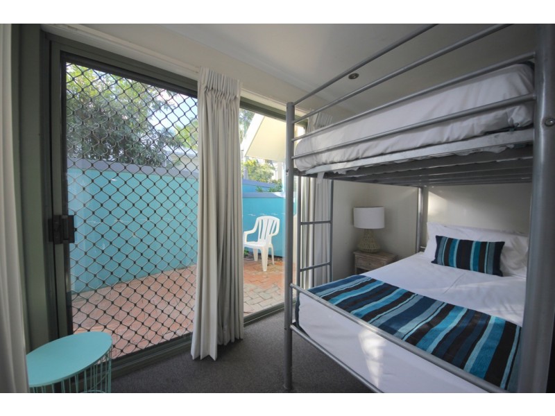 37/10-16 Alexandra Avenue, Mermaid Beach QLD 4218