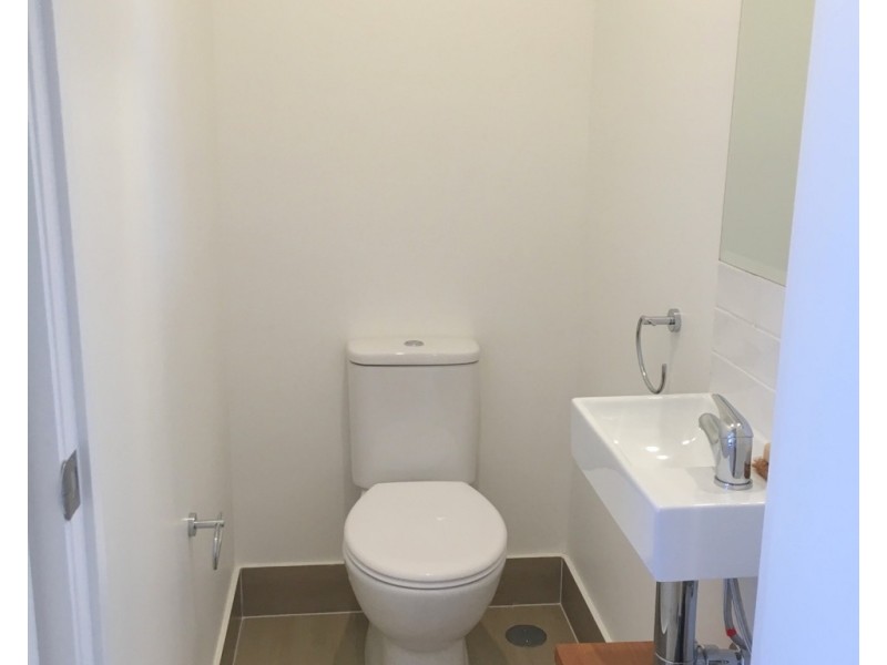 22/42  Stadium Drive, Robina QLD 4226