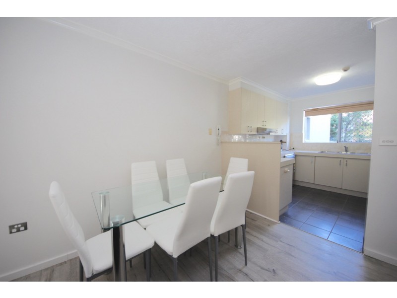 7/36 Australia Avenue, Broadbeach QLD 4218