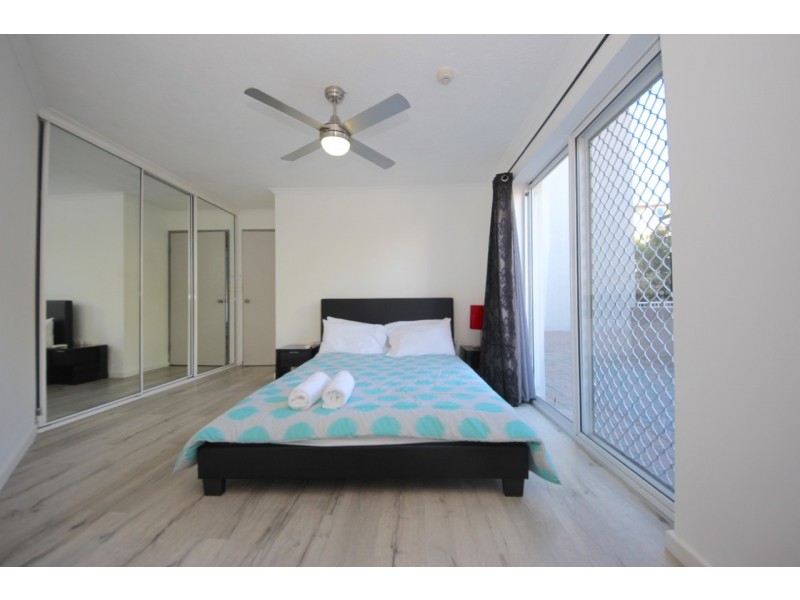 7/36 Australia Avenue, Broadbeach QLD 4218