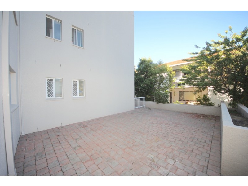 7/36 Australia Avenue, Broadbeach QLD 4218