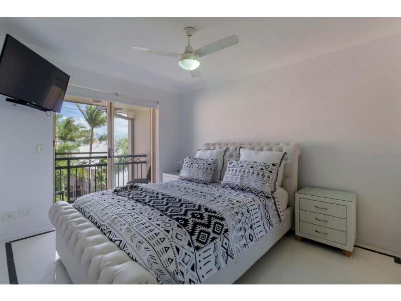 141/2342 Gold Coast Highway, Mermaid Beach QLD 4218