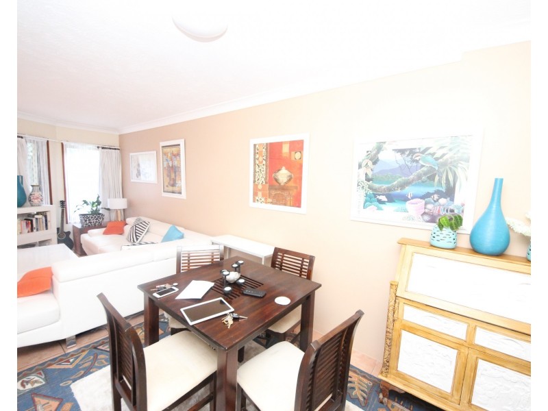 2/17 Frederick Street, Surfers Paradise QLD 4217