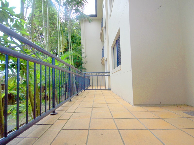 221/2342 Gold Coast Highway, Mermaid Beach QLD 4218