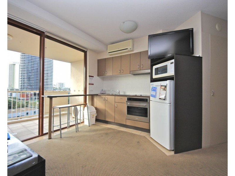 6/42-44  Surf Parade, Broadbeach QLD 4218