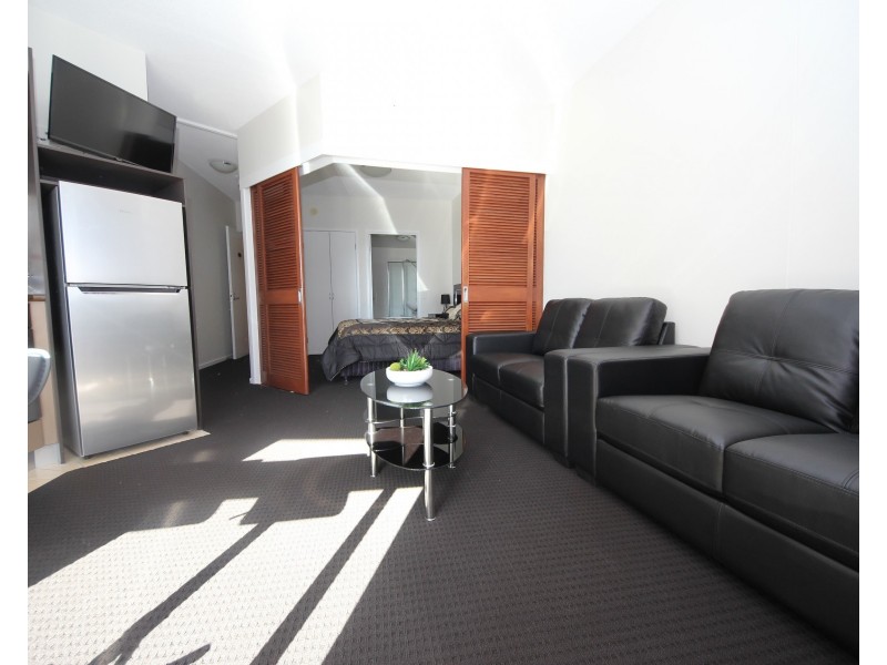 1205/42 Surf Parade, Broadbeach QLD 4218