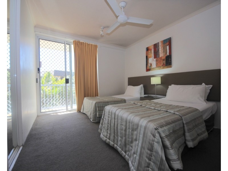 23/10-16 Alexandra Avenue, Mermaid Beach QLD 4218