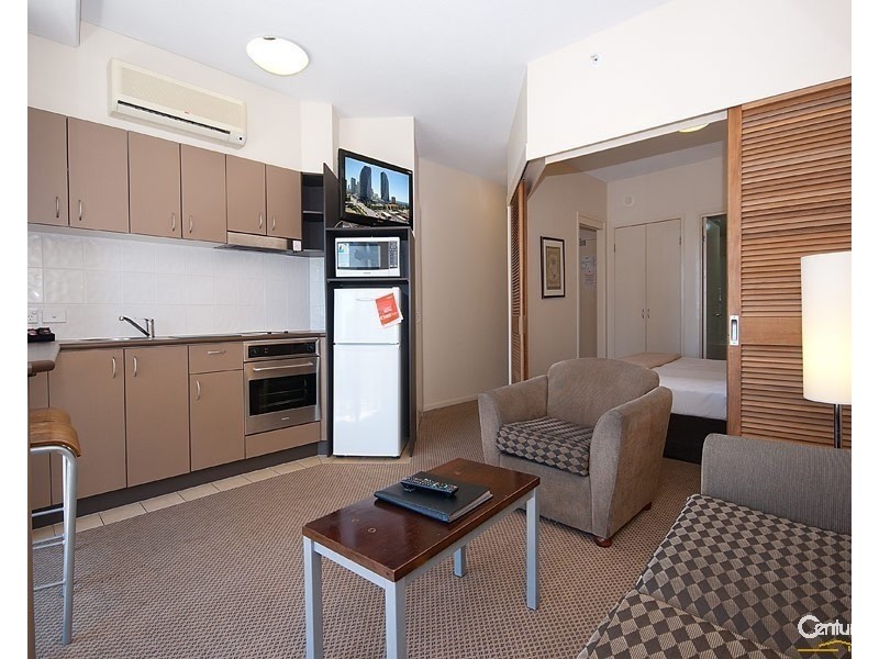 1107/42 Surf Parade, Broadbeach QLD 4218