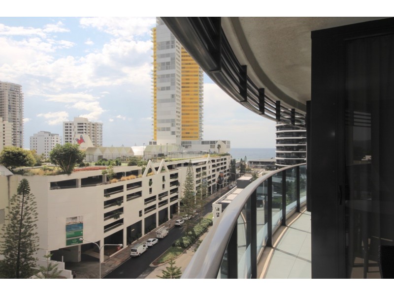 703/1 Oracle Boulevard, Broadbeach QLD 4218