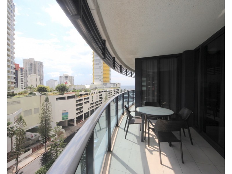 703/1 Oracle Boulevard, Broadbeach QLD 4218