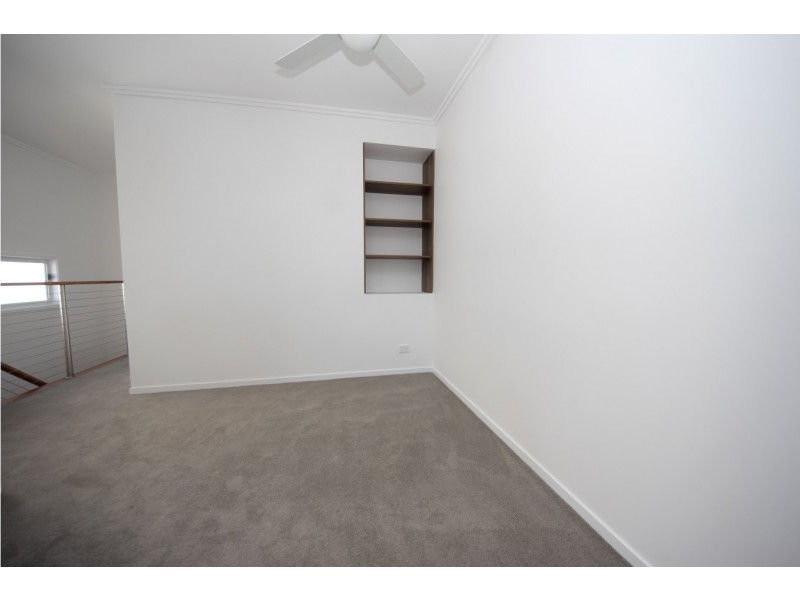 17 Brookyln Cresent, Robina QLD 4226