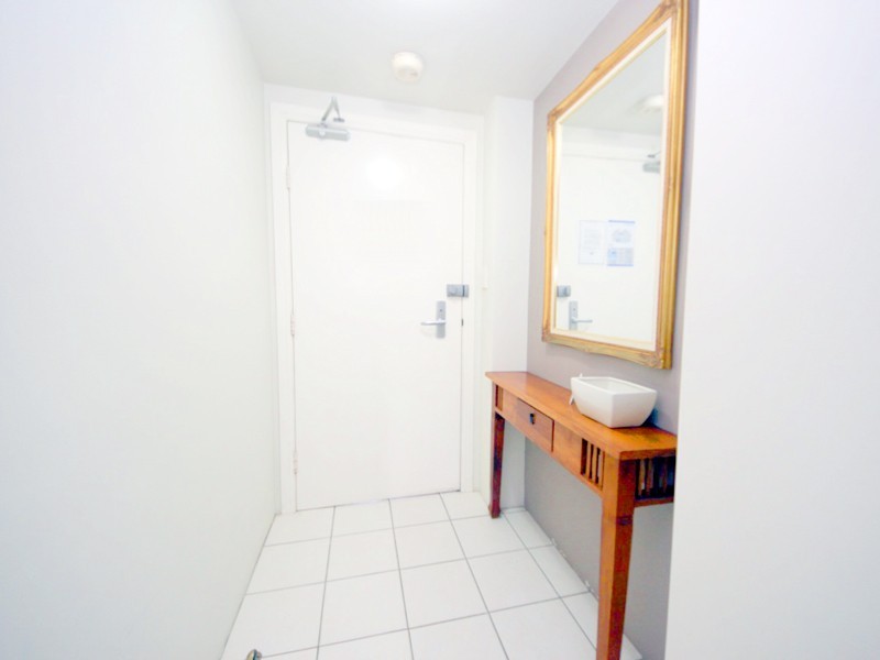 2623-2633 Gold Coast Highway, Broadbeach QLD 4218