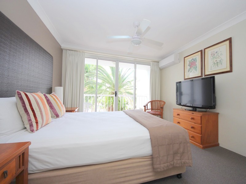 2623-2633 Gold Coast Highway, Broadbeach QLD 4218