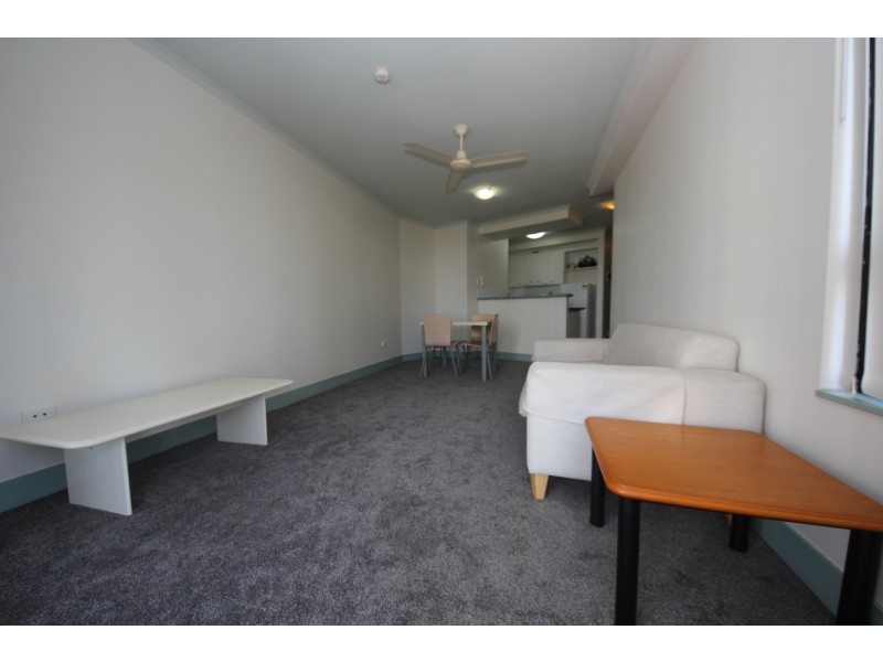 30 Surf Parade, Broadbeach QLD 4218