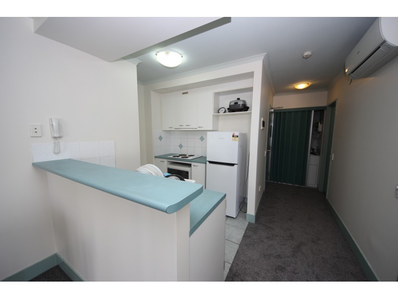 30 Surf Parade, Broadbeach QLD 4218