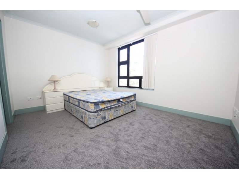30 Surf Parade, Broadbeach QLD 4218
