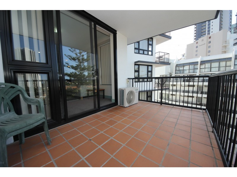 30 Surf Parade, Broadbeach QLD 4218
