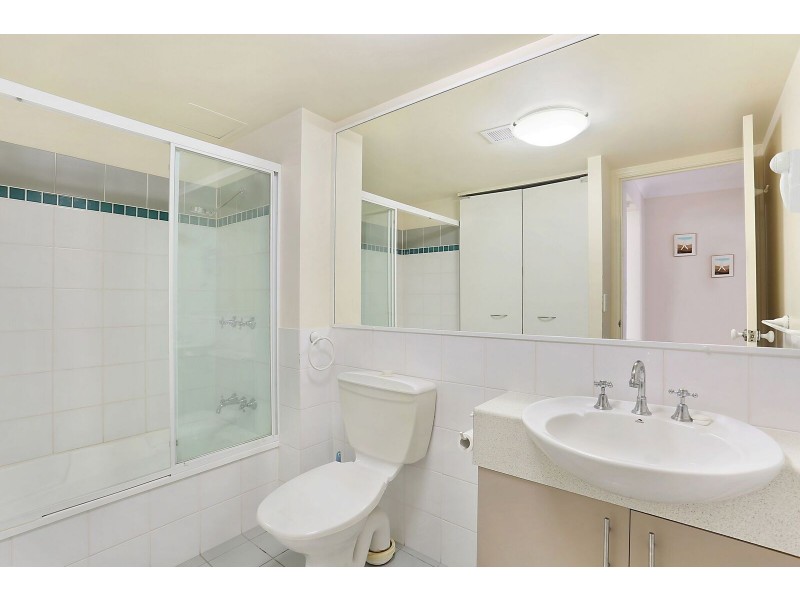 136/7 Redondo Avenue, Miami QLD 4220