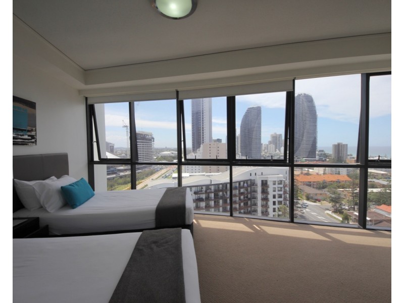 15/22 Surf Parade, Broadbeach QLD 4218