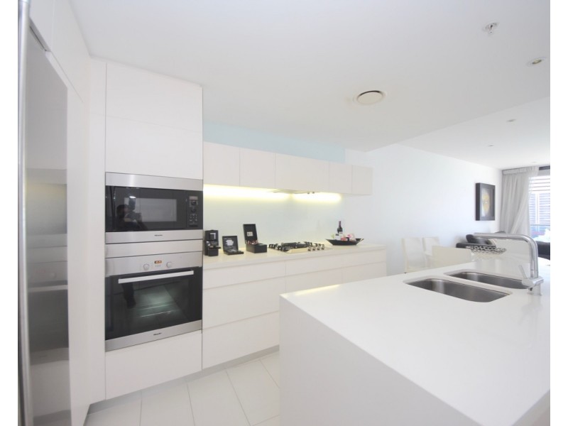 1403/1 Oracle Boulevard, Broadbeach QLD 4218