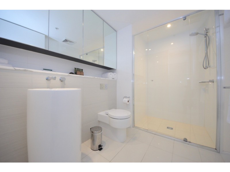 1403/1 Oracle Boulevard, Broadbeach QLD 4218