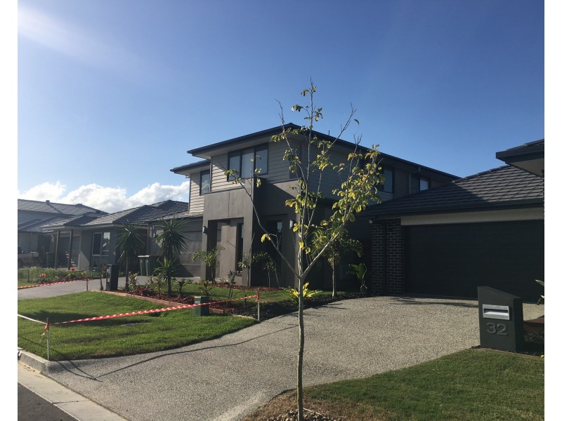 21 kinglake, Pimpama QLD 4209