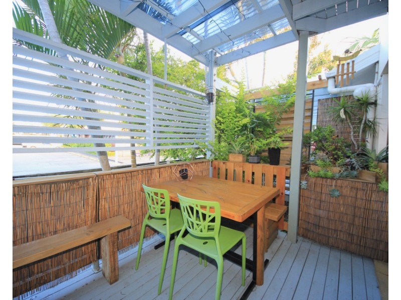 29/16 Crescent Avenue, Mermaid Beach QLD 4218