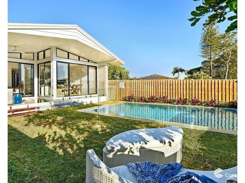 41c fairway drive, Clear Island Waters QLD 4226