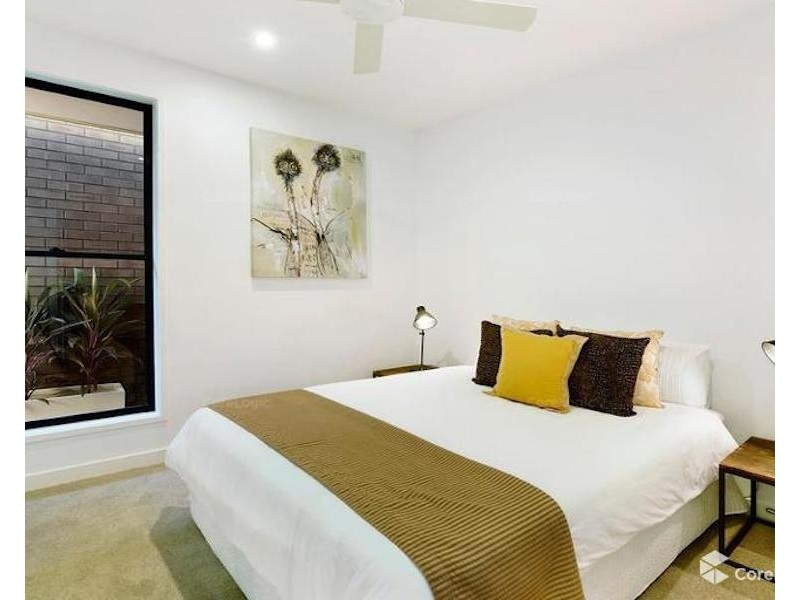 41c fairway drive, Clear Island Waters QLD 4226