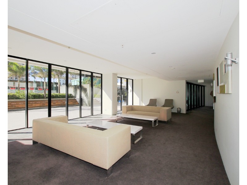 1302/17-19 Albert Avenue, Broadbeach QLD 4218