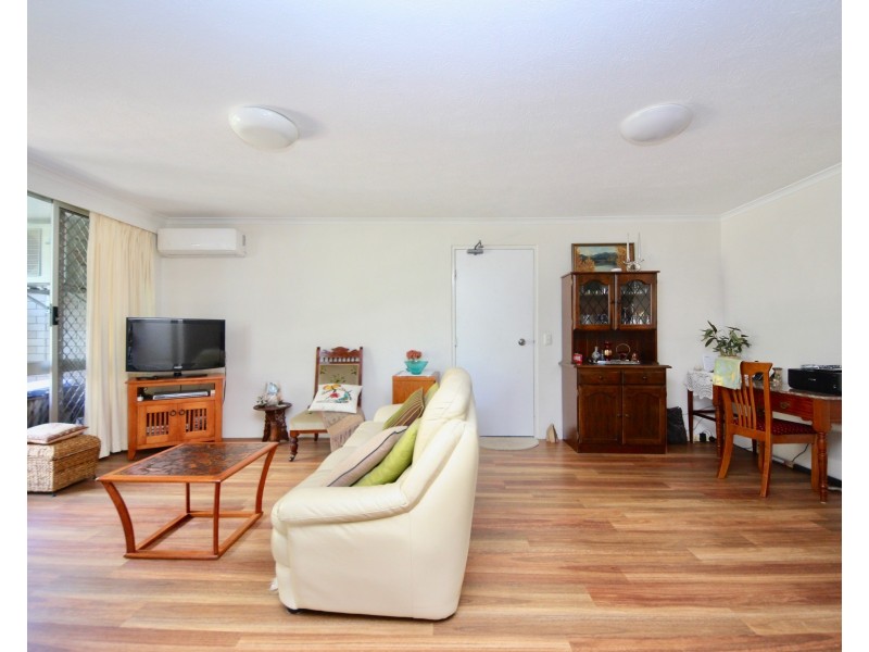 3/186 Surf Parade, Broadbeach QLD 4218