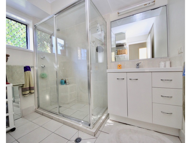 3/186 Surf Parade, Broadbeach QLD 4218