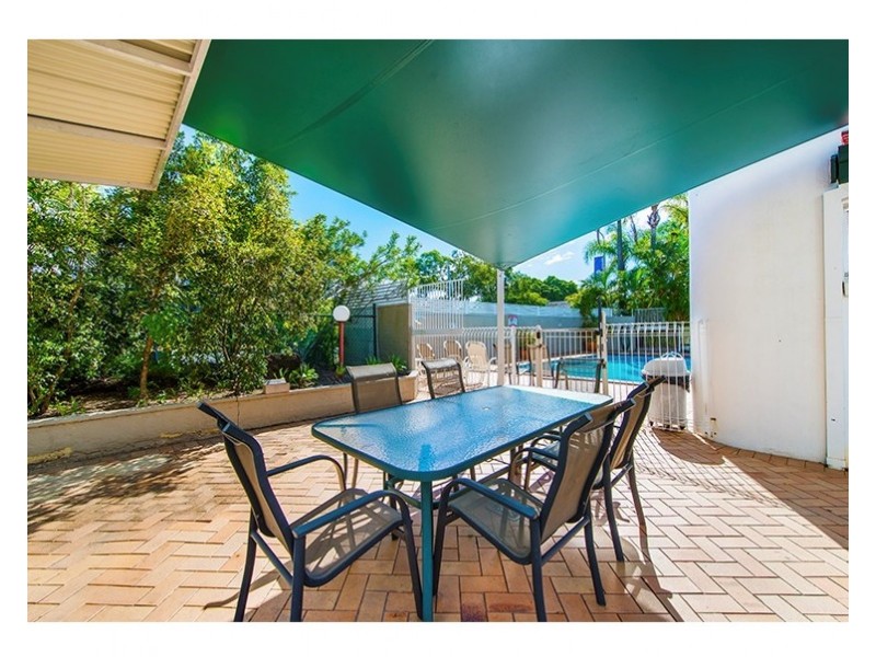 9/2755 Gold Coast Highway, Broadbeach QLD 4218