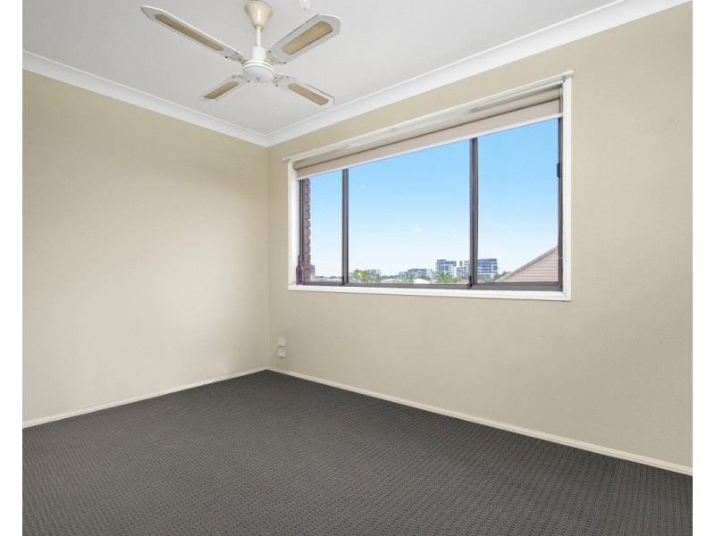 56/601 Pine Ridge Road, Runaway Bay QLD 4216