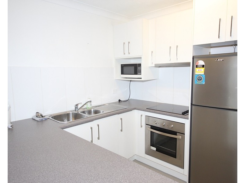 5/2755 Gold Coast Highway, Broadbeach QLD 4218