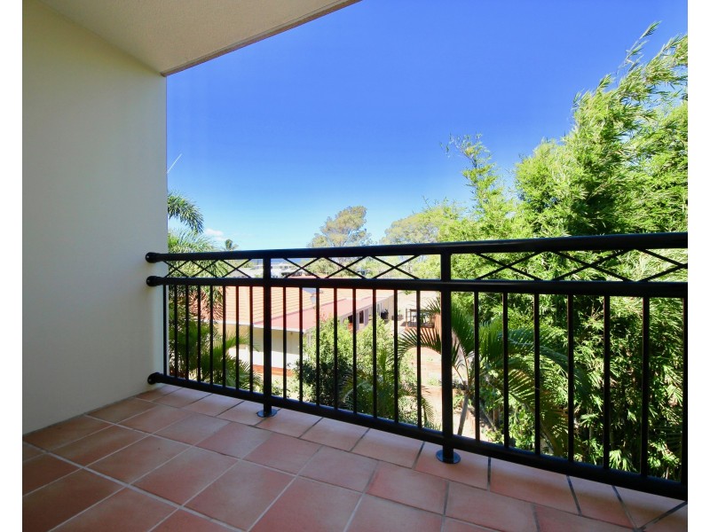 2342 Gold Coast Highway, Mermaid Beach QLD 4218