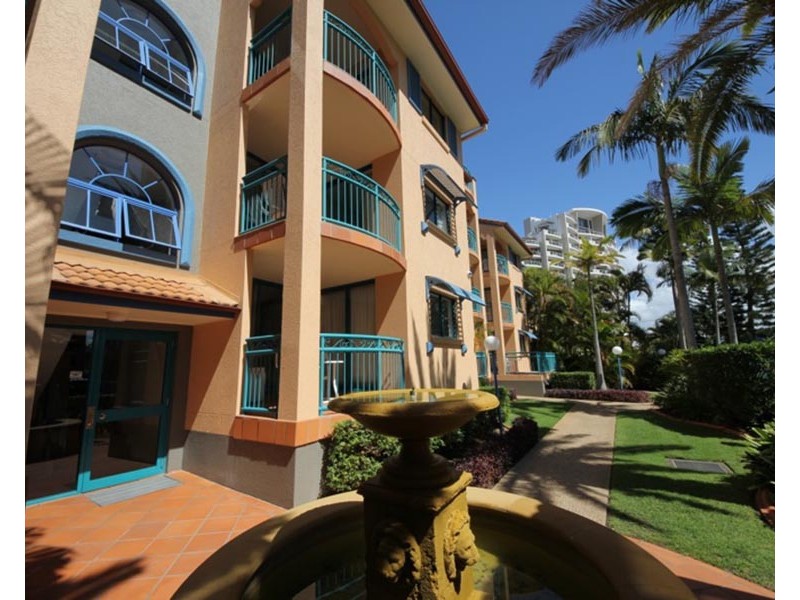 8/20-26 Anne Avenue, Broadbeach QLD 4218