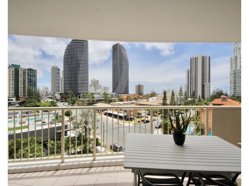 612/42 Surf Parade, Broadbeach QLD 4218