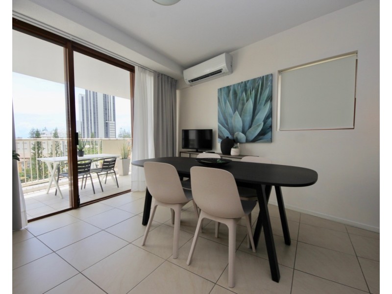 612/42 Surf Parade, Broadbeach QLD 4218