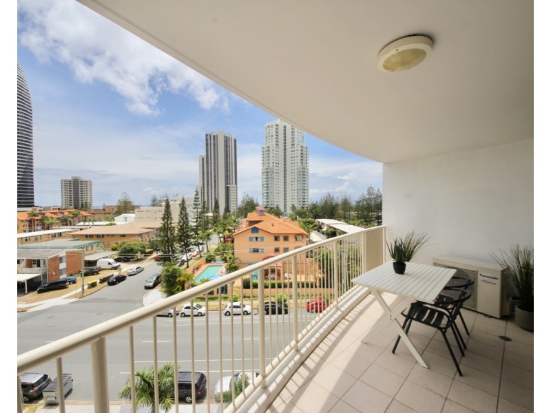 612/42 Surf Parade, Broadbeach QLD 4218
