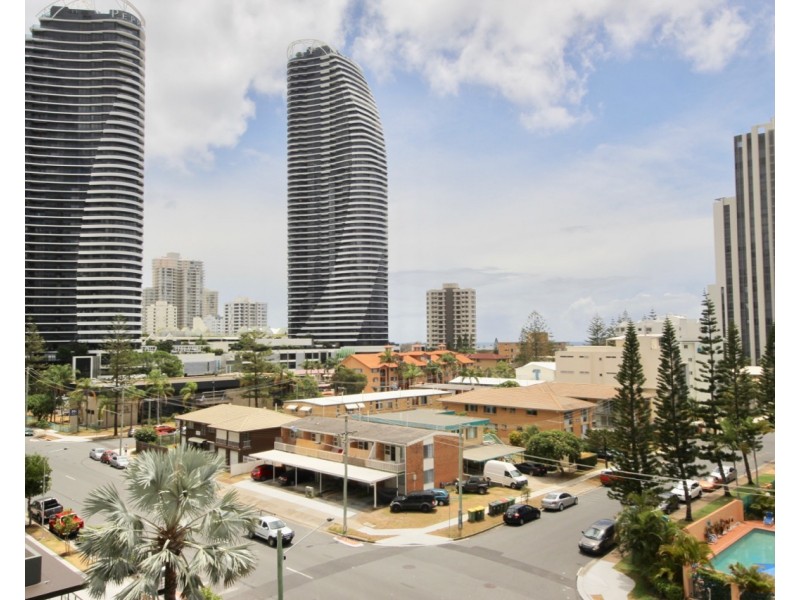 612/42 Surf Parade, Broadbeach QLD 4218