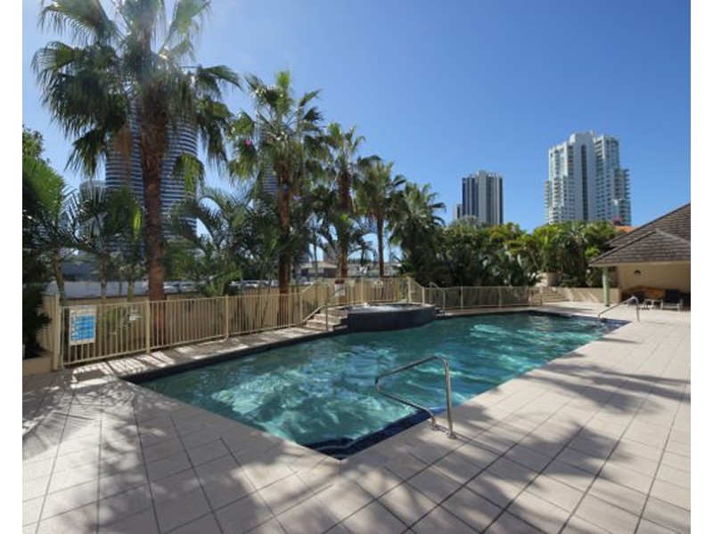 612/42 Surf Parade, Broadbeach QLD 4218