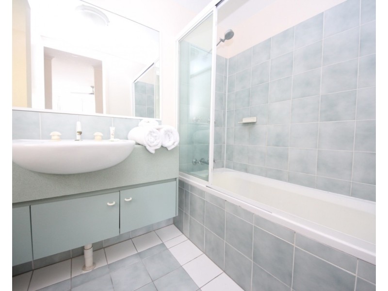 129/10-16 Alexandra Avenue, Mermaid Beach QLD 4218