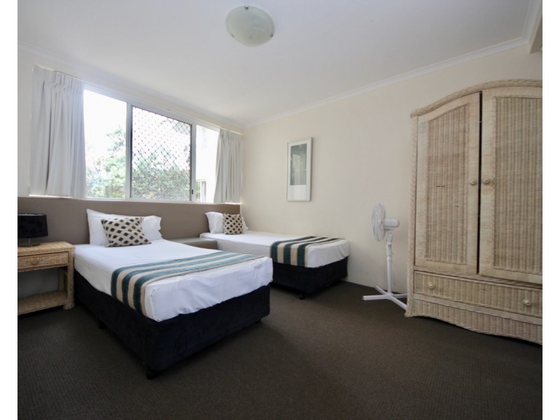 129/10-16 Alexandra Avenue, Mermaid Beach QLD 4218